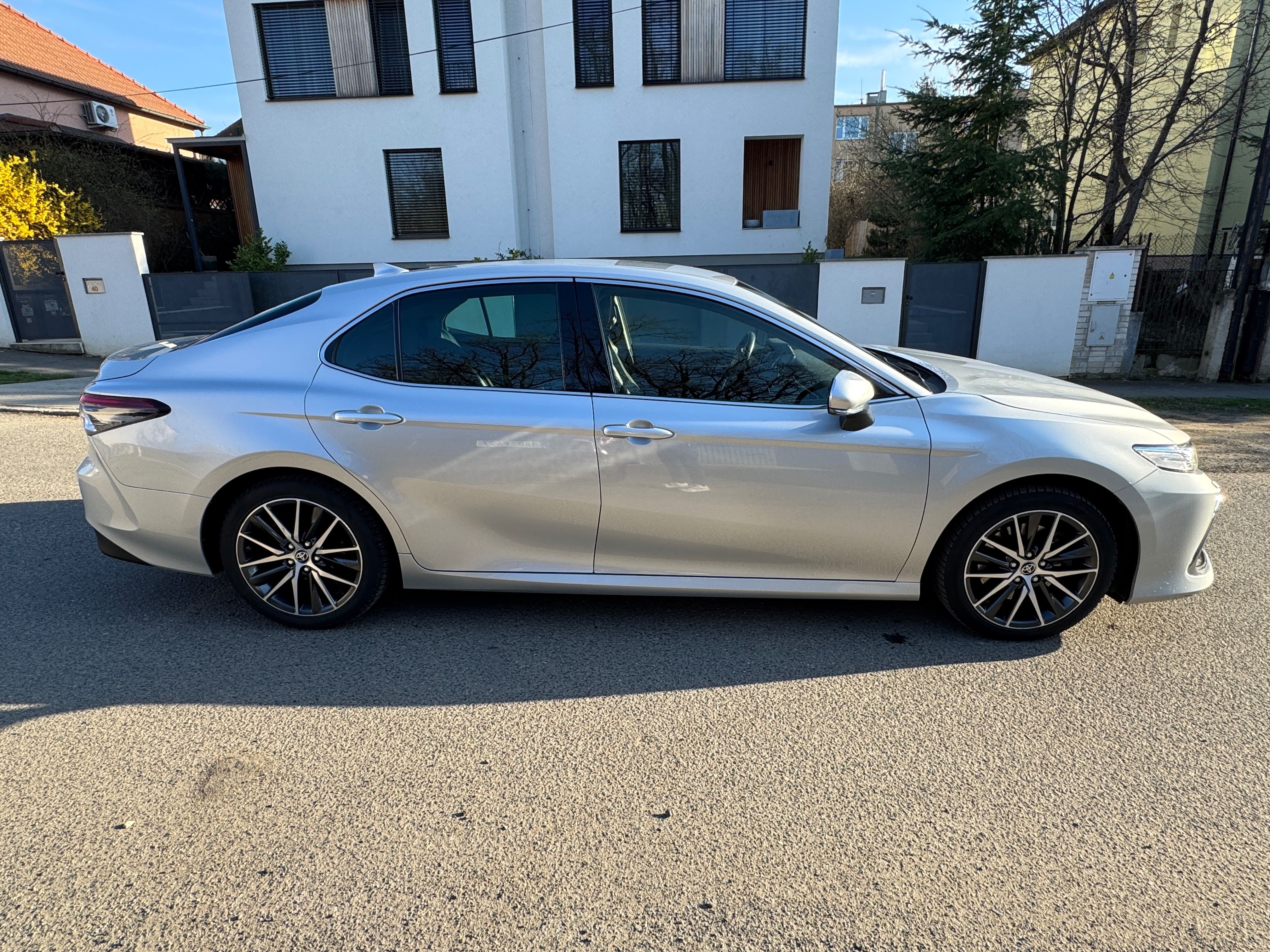 Toyota Camry, 2.5,Executive,1maj.ČR,DPH - fotka 4