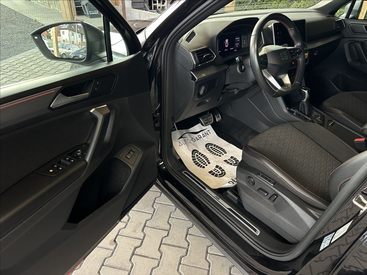 Seat Tarraco, 2,0 TSi 180kW FR 4X4 NEZ.TOP. - fotka 4