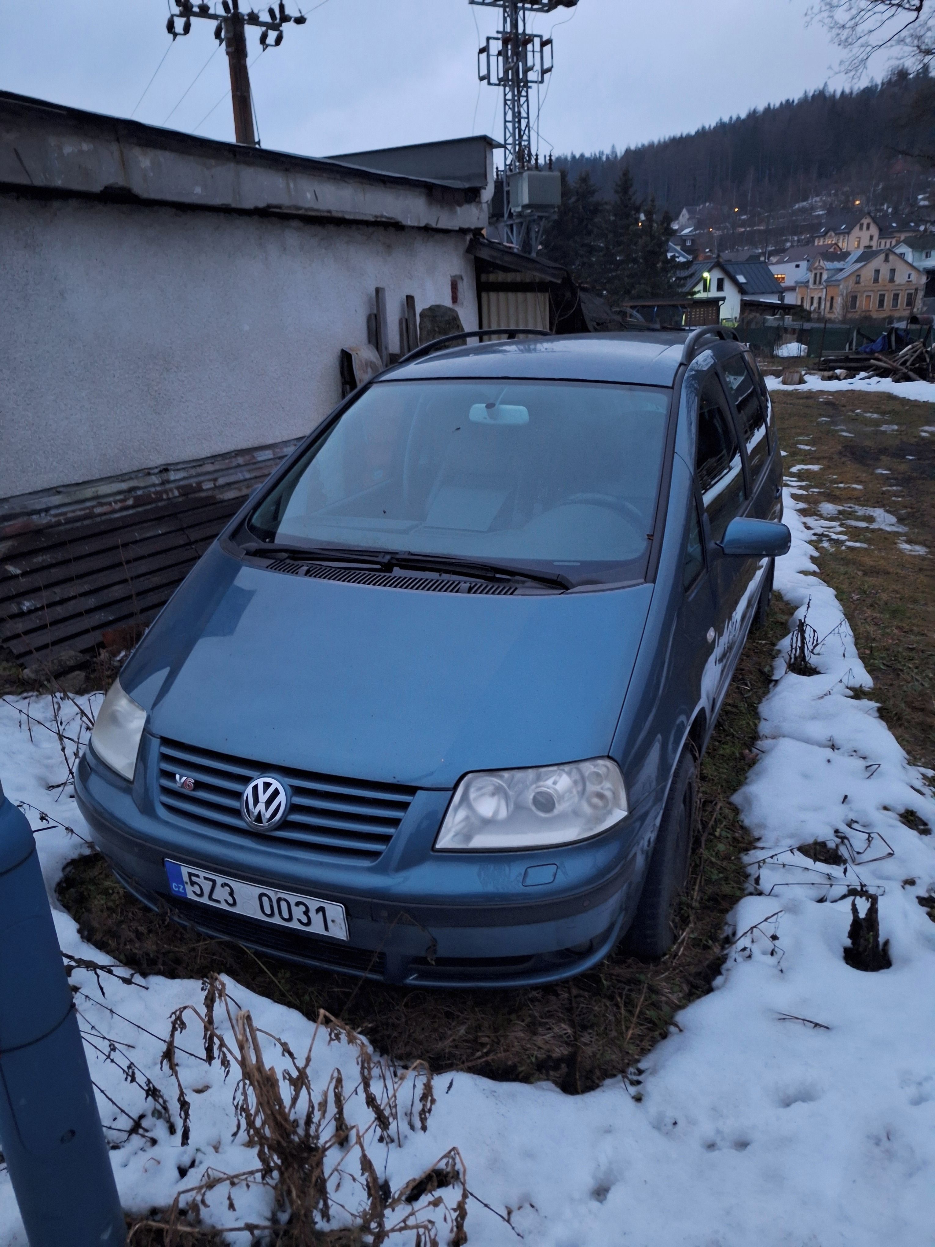 Volkswagen Sharan, Sharan 2.8 VR6 - fotka 3