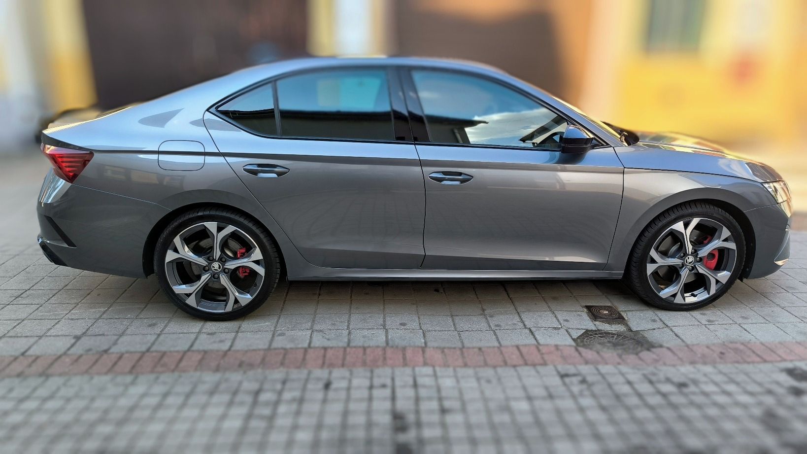 Škoda Octavia, RS, 2,0 TSI DSG 195kW, ZÁRUKA - fotka 4