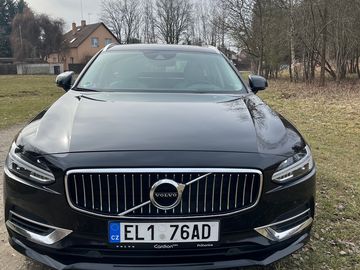 T8 AWD Plug-in, r.v.2017
