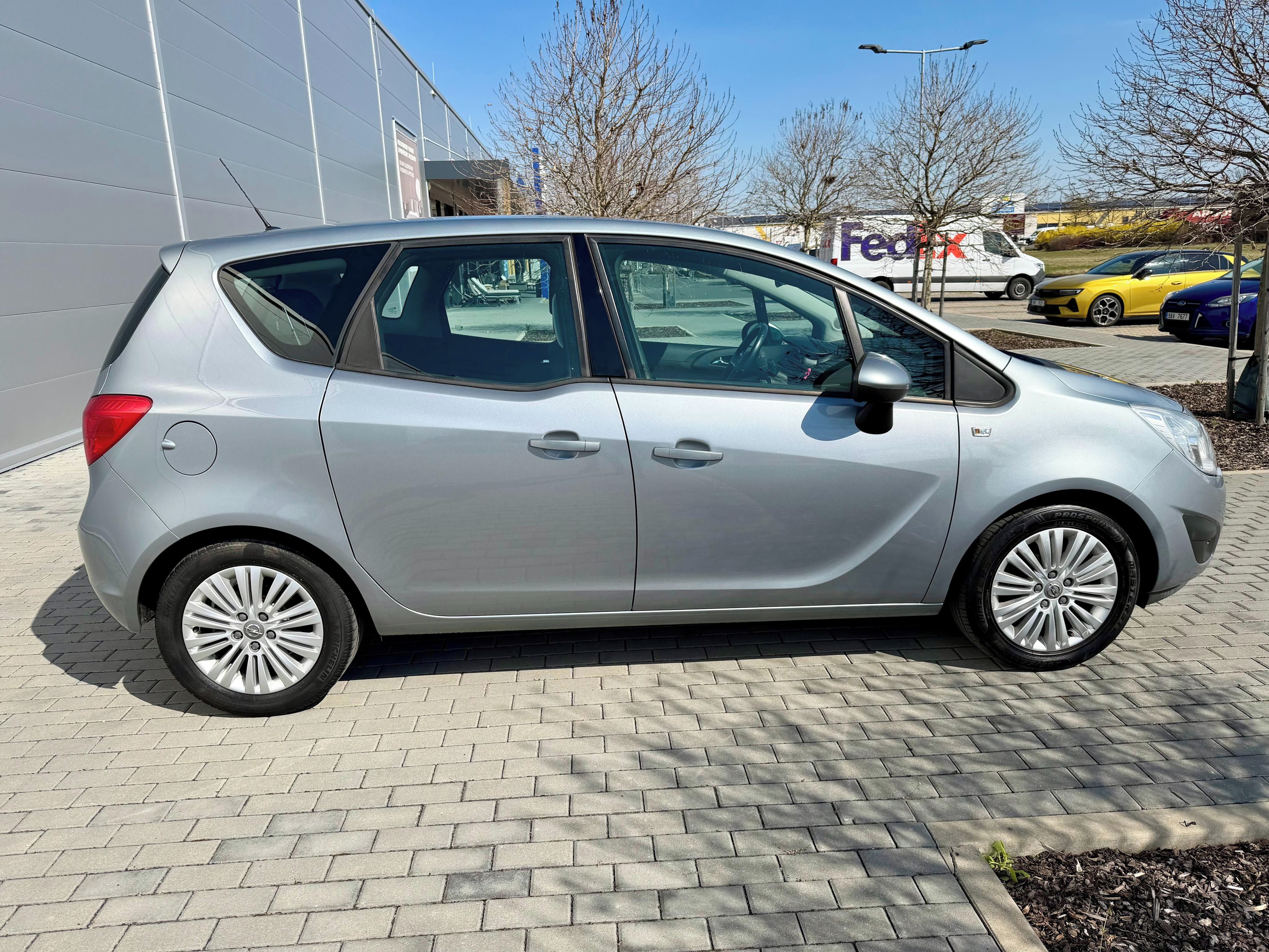 Opel Meriva, 1.4 16V 74kW! - fotka 5