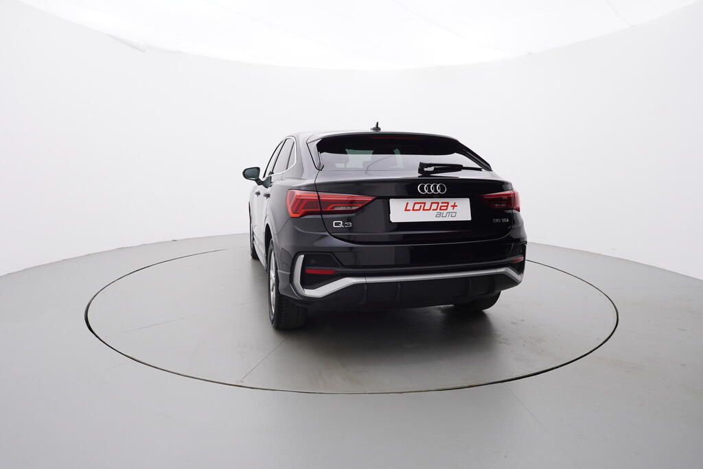 Audi Q3, S line 2.0 TDI 110 kW - fotka 4