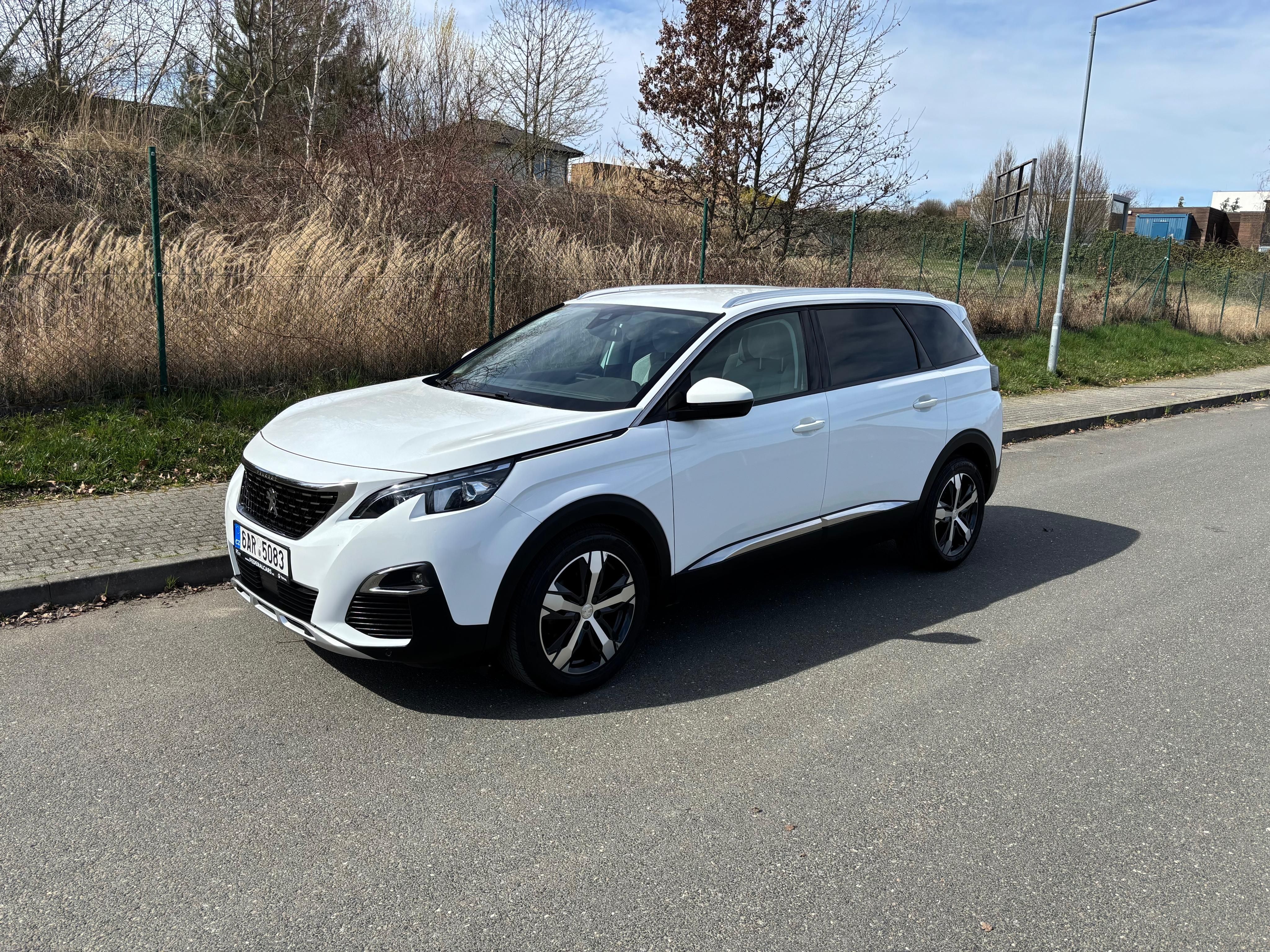 Peugeot 5008, 1.2 ALLURE,AUT,1MAJ,ČR - fotka 3