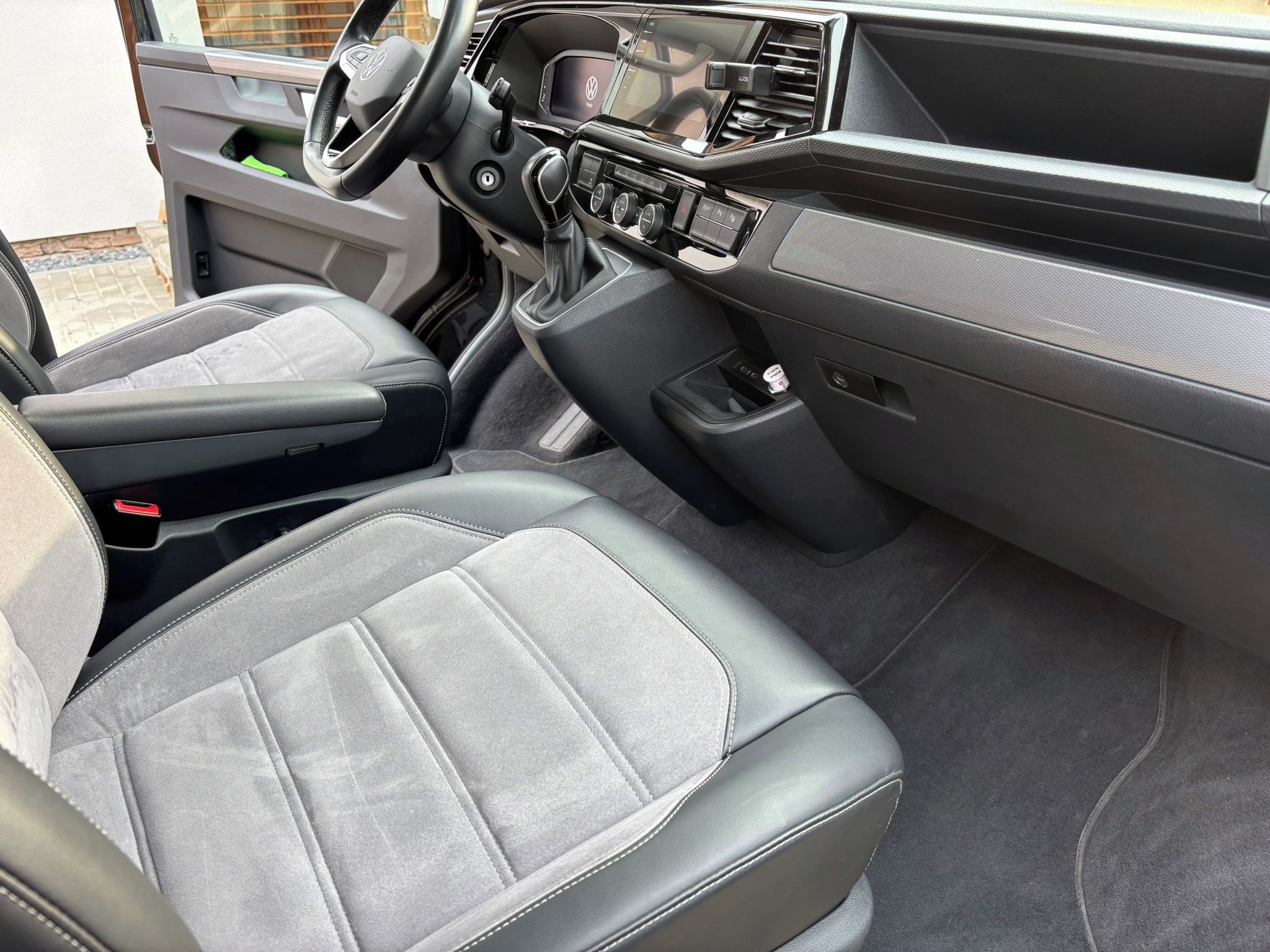 Volkswagen Multivan, T6.1 - fotka 6