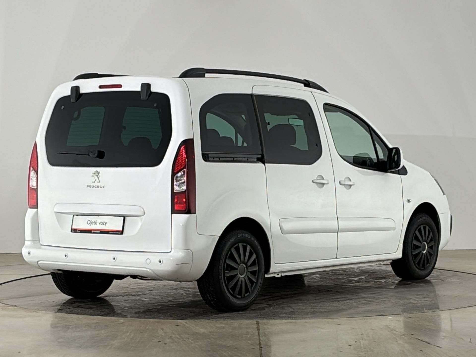 Peugeot Partner, 1.2 PureTech / 81 kW - fotka 2