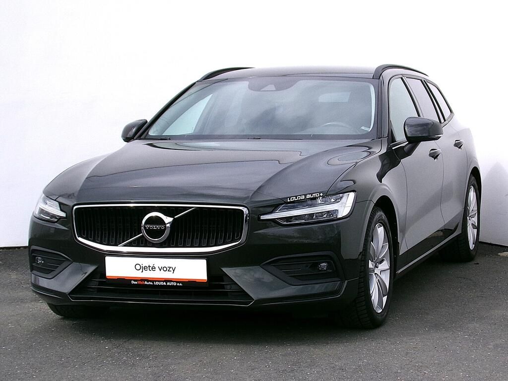 Volvo V60, Momentum 2.0 140 kW
