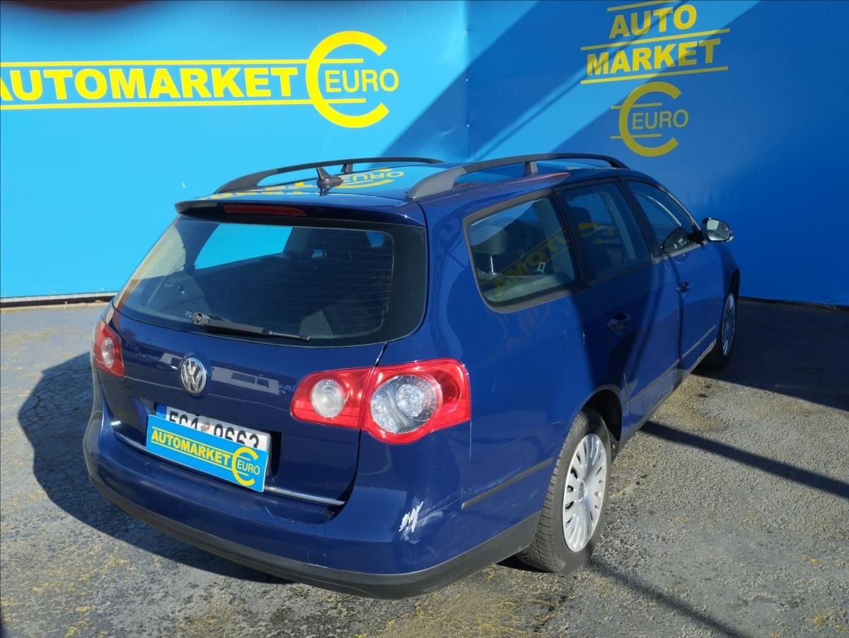 Volkswagen Passat, 2,0 TDi 103KW - fotka 4
