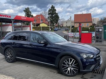Mercedes-Benz E 400d AllTerain