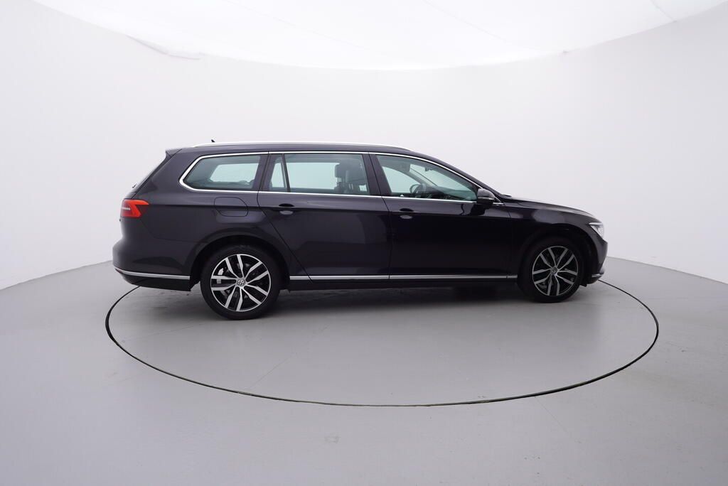 Volkswagen Passat Variant, HIGHLINE 2.0 TDI 110 kW - fotka 6