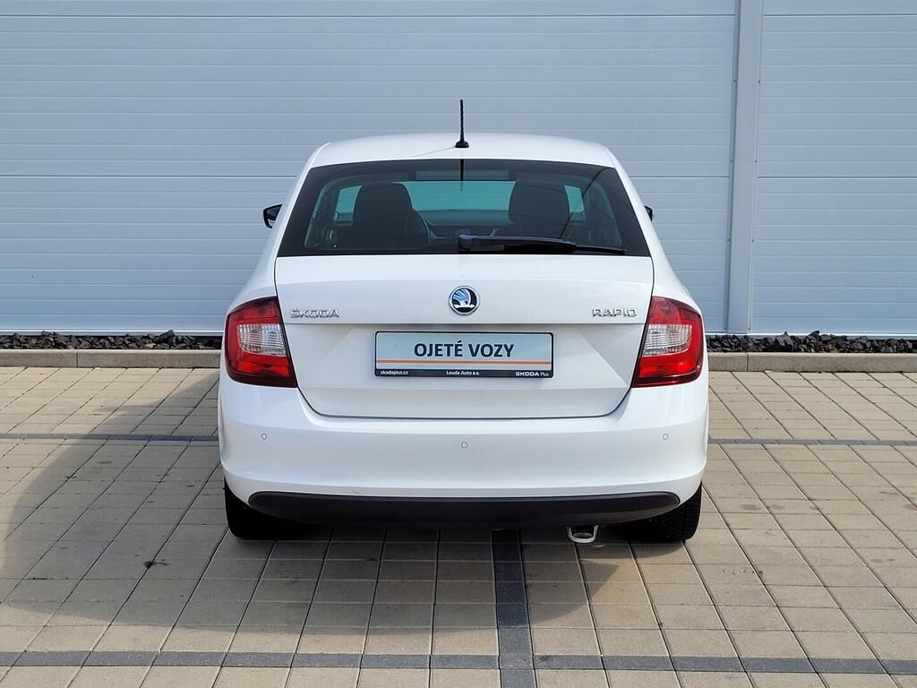 Škoda Rapid, Style 1.0 TSI 70 kW - fotka 6