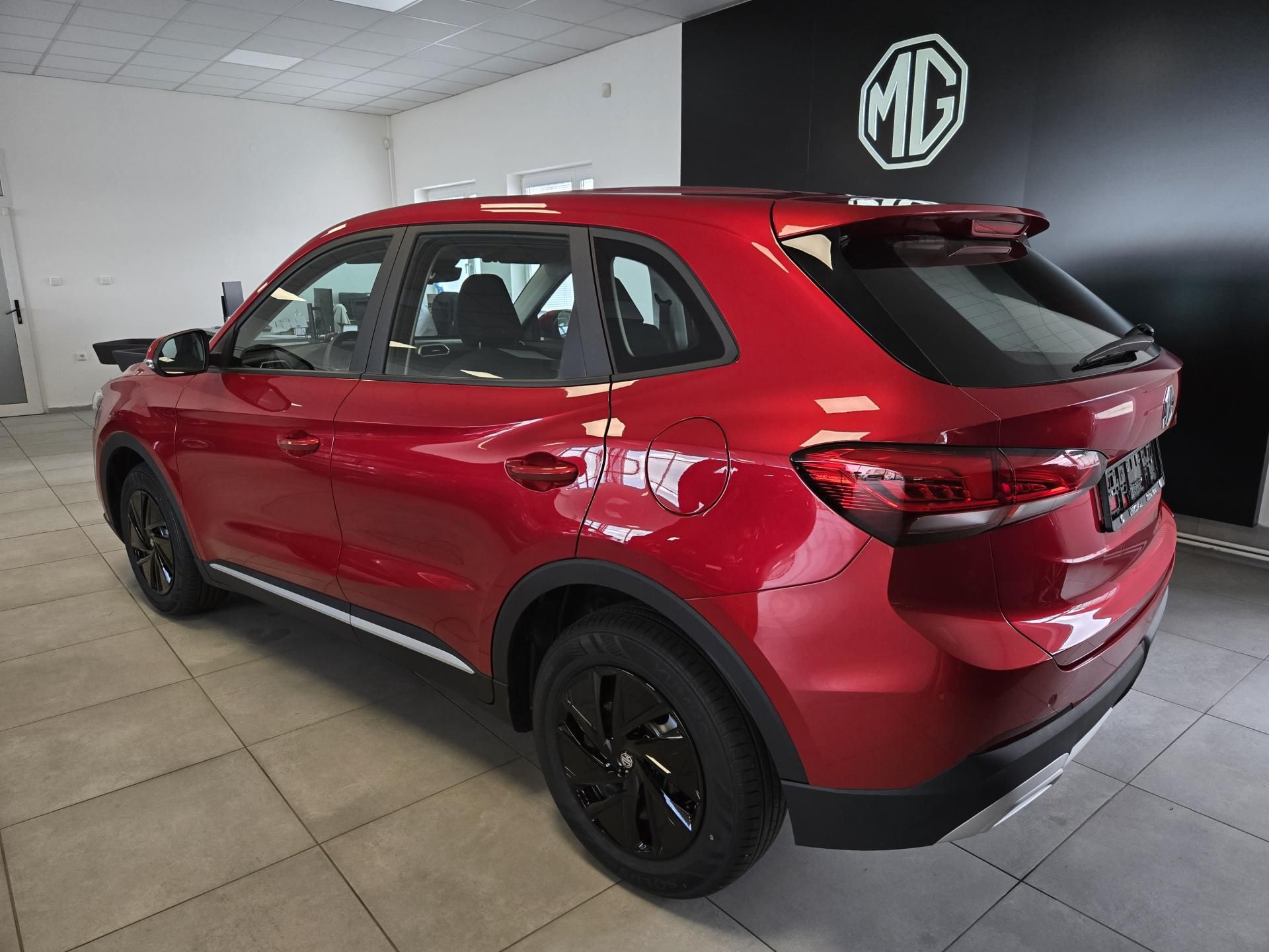 MG ZS, 1,5 HEV ESSENTIAL - fotka 5