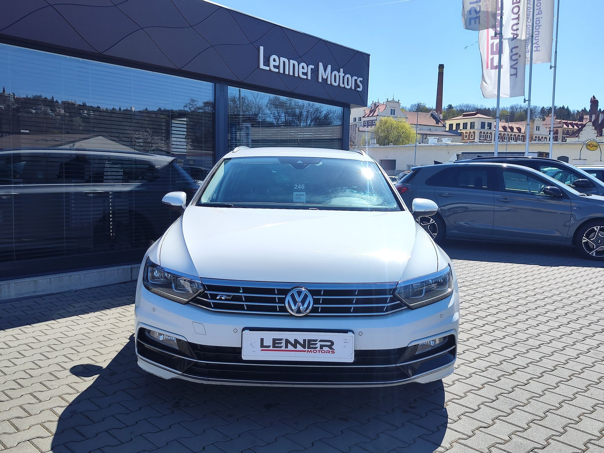 Volkswagen Passat, 2.0 TDi/110kW Highline DSG - fotka 2