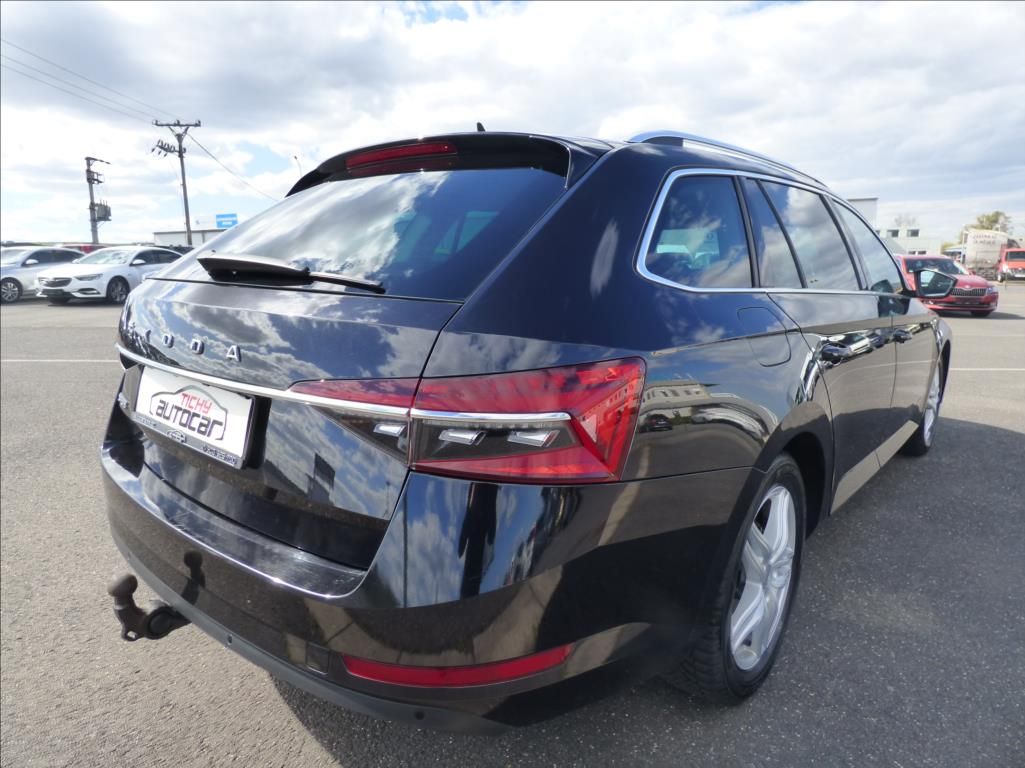 Škoda Superb, 2,0 TDI DSG CRYSTAL LIGHT  Sty - fotka 5