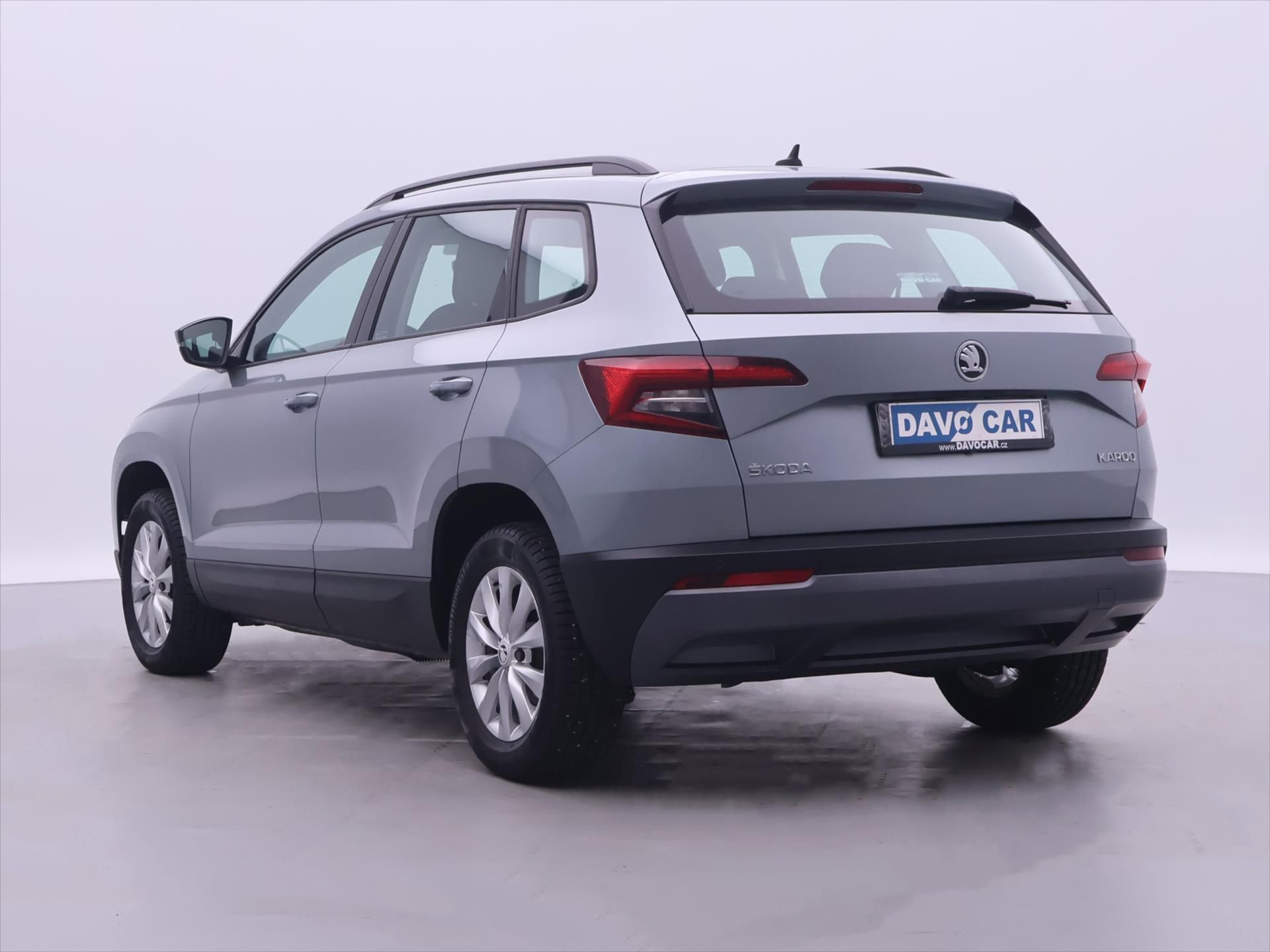 Škoda Karoq, 1,5 TSI 110kW DSG CZ Navi LED - fotka 5