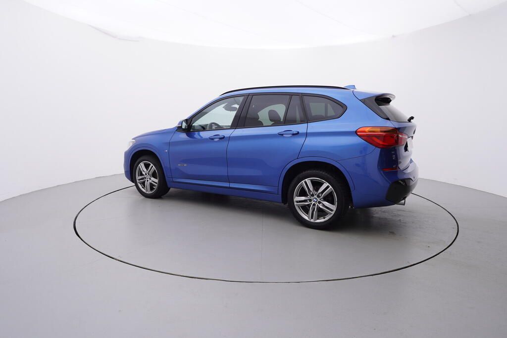 BMW X1, M packet 1.5 100 kW - fotka 3