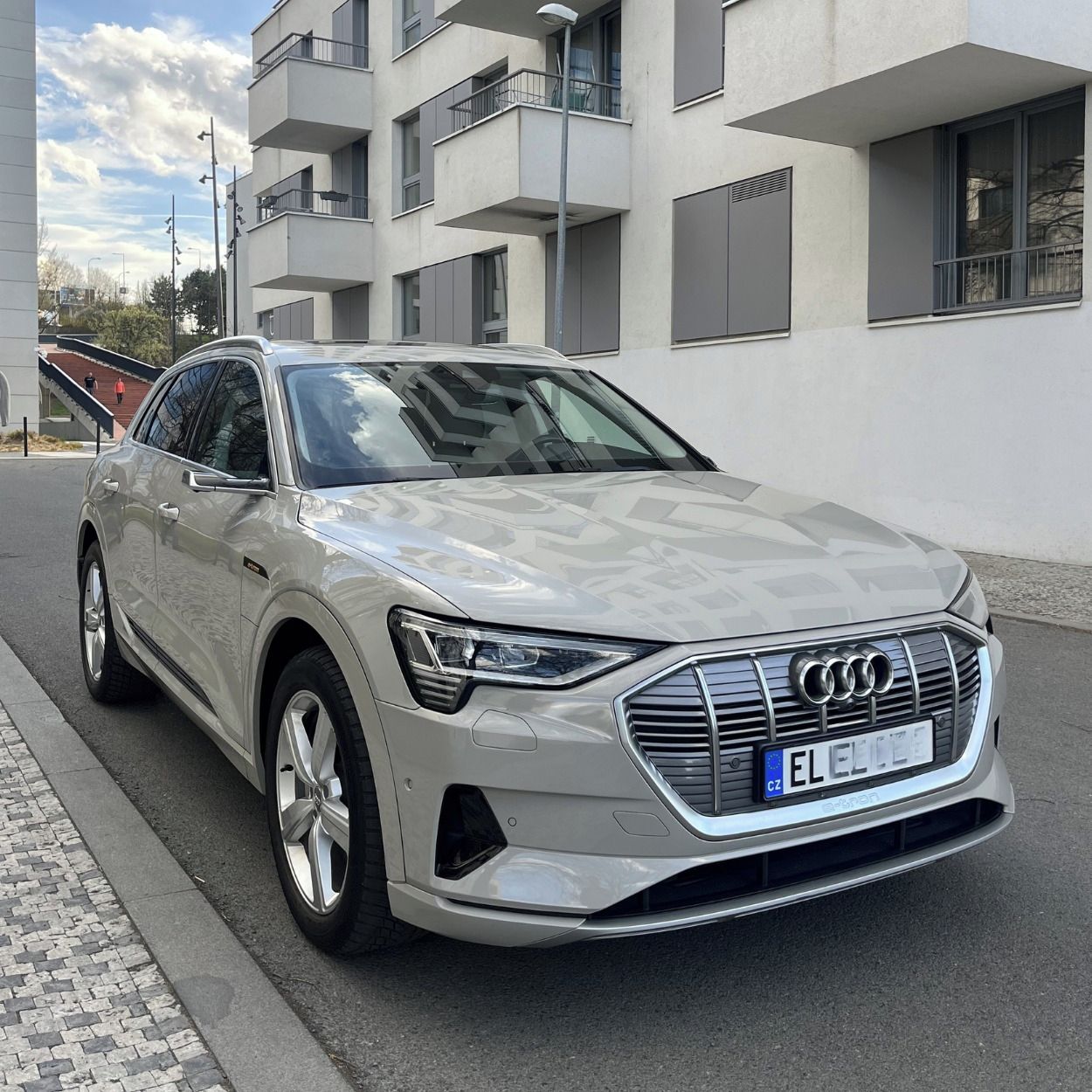 Audi e-tron, 50 Launch Edition - Quattro