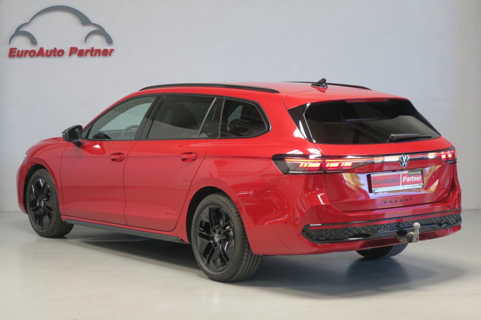 Volkswagen Passat, R-Line 2,0TDI 142kW 4M Nez.Top - fotka 2