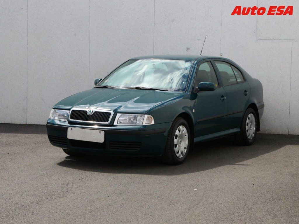 Škoda Octavia, 1.6i - fotka 3