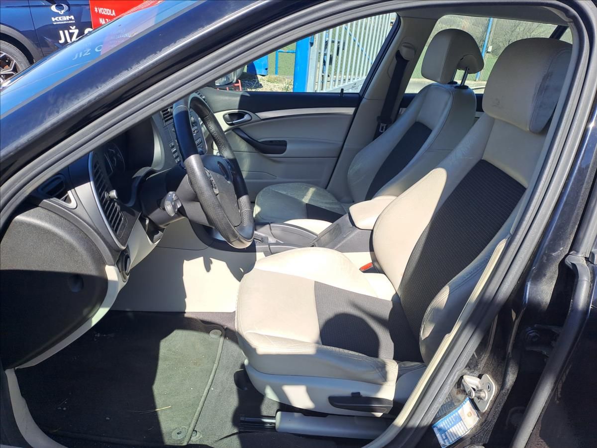 Saab 9-3, 1,9 TiD AUTOMAT - fotka 5