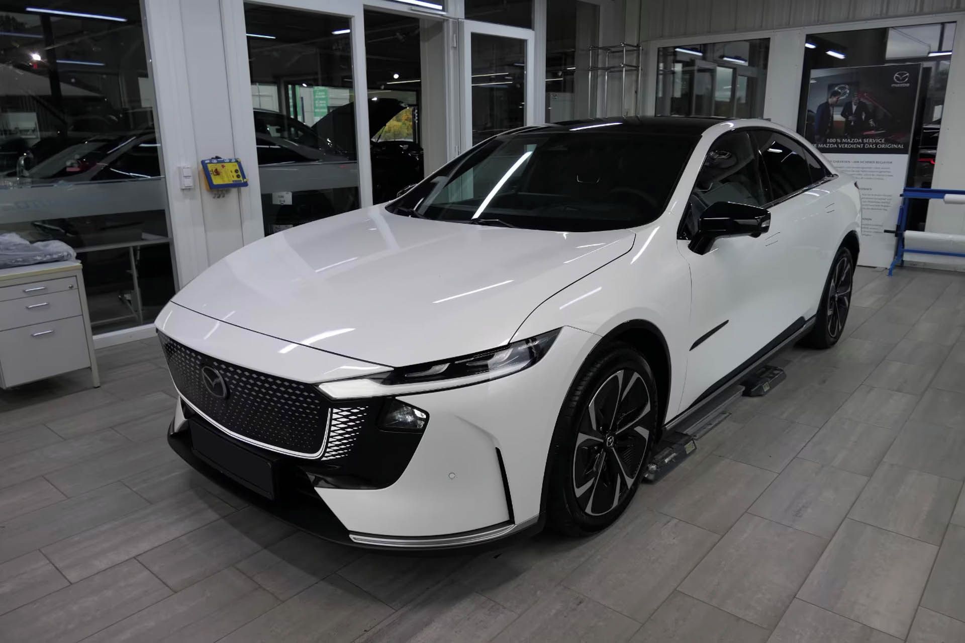 Mazda 6e, SR Takumi Sony HuD Pano 360