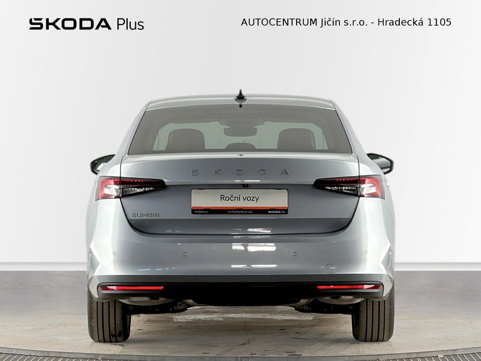 Škoda Superb, DSG 2.0TSI 150kW Selection - fotka 6