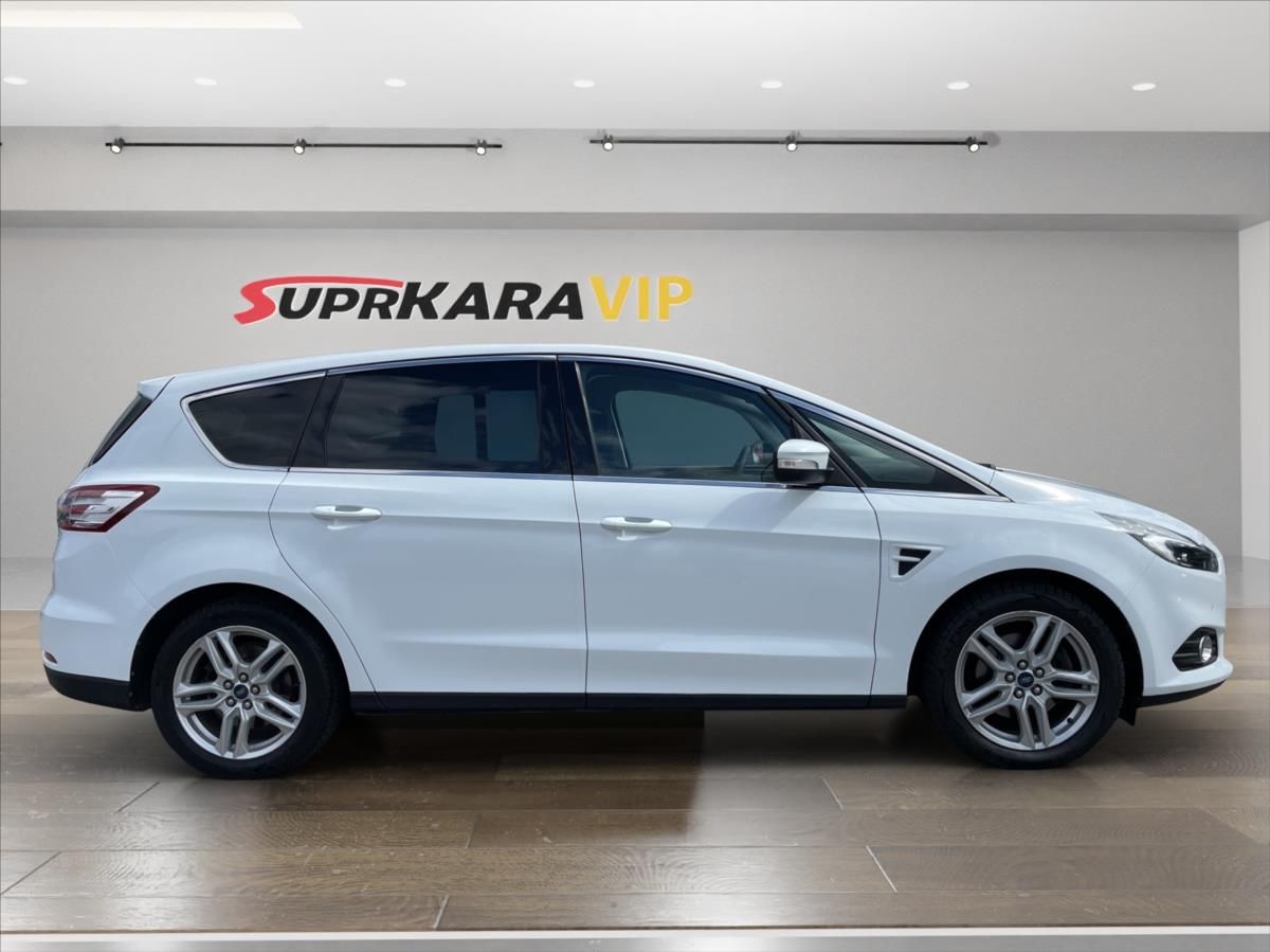 Ford S-MAX, 2,0TDCi Titianium*LED*Panorama - fotka 4