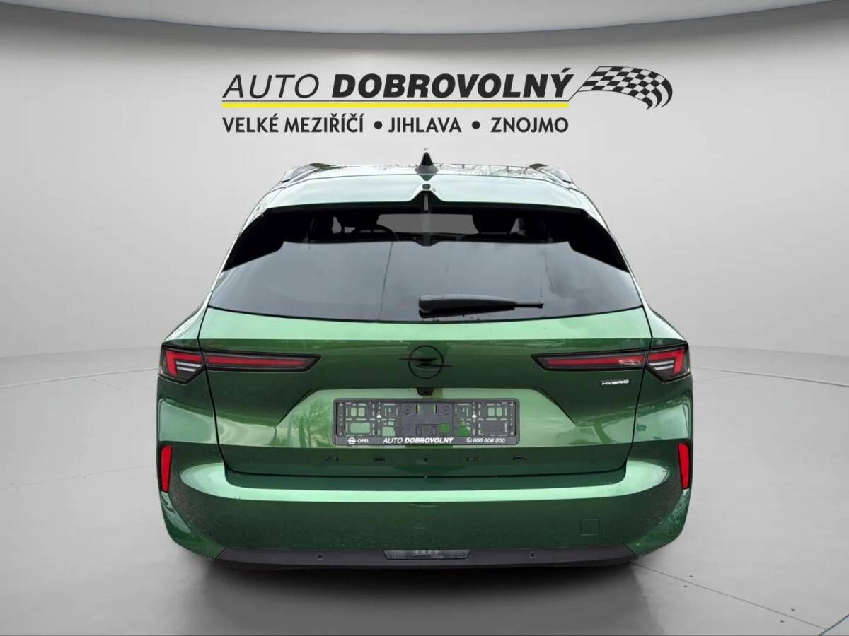 Opel Astra, Edition ST Hybrid 1.2 TURBO (1 - fotka 6