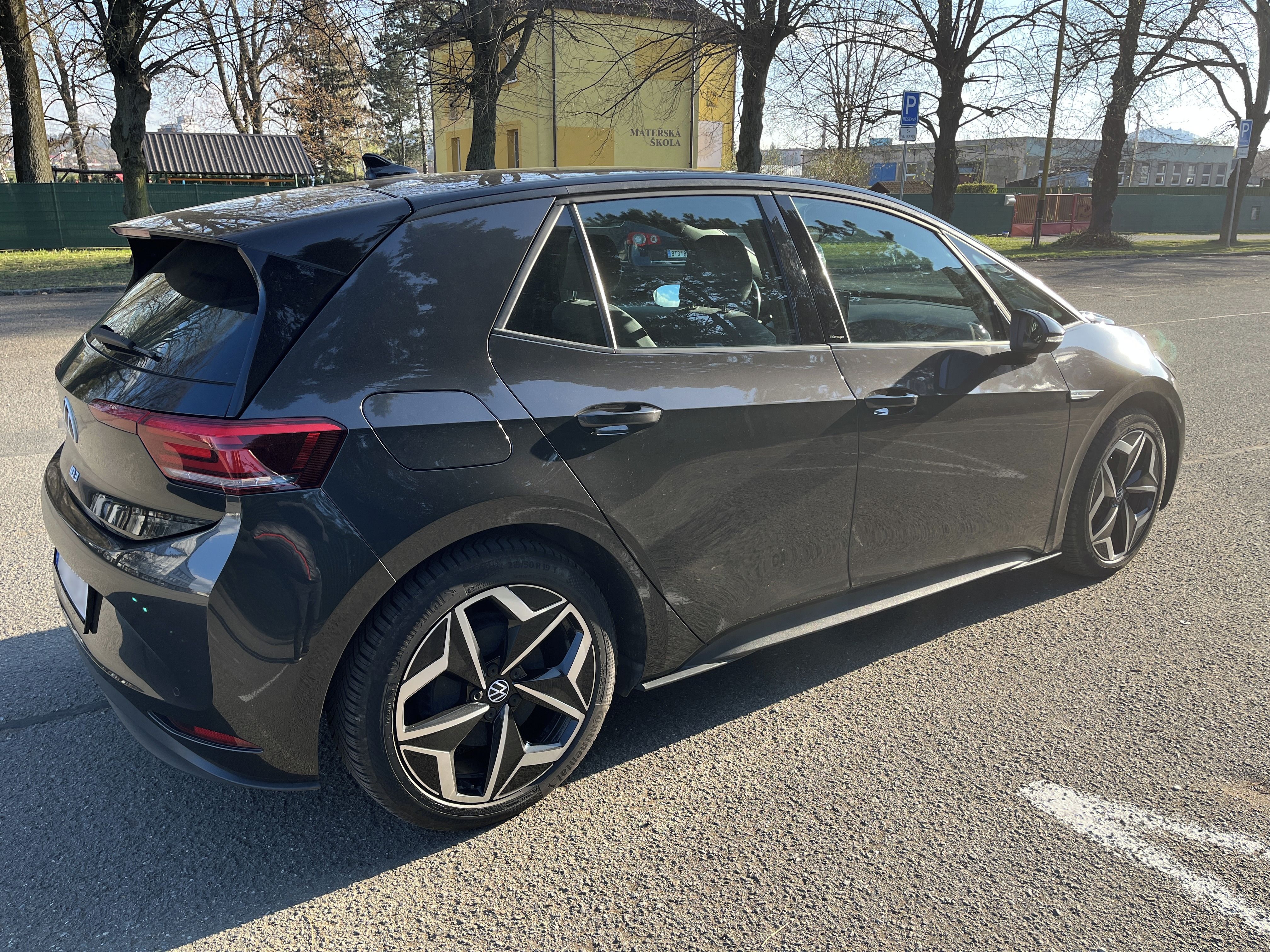 Volkswagen ID.3 - fotka 3