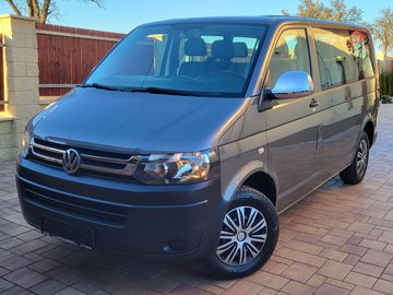 T5 2.0TDi 9-MÍST*KLIMA*TAŽNÉ*