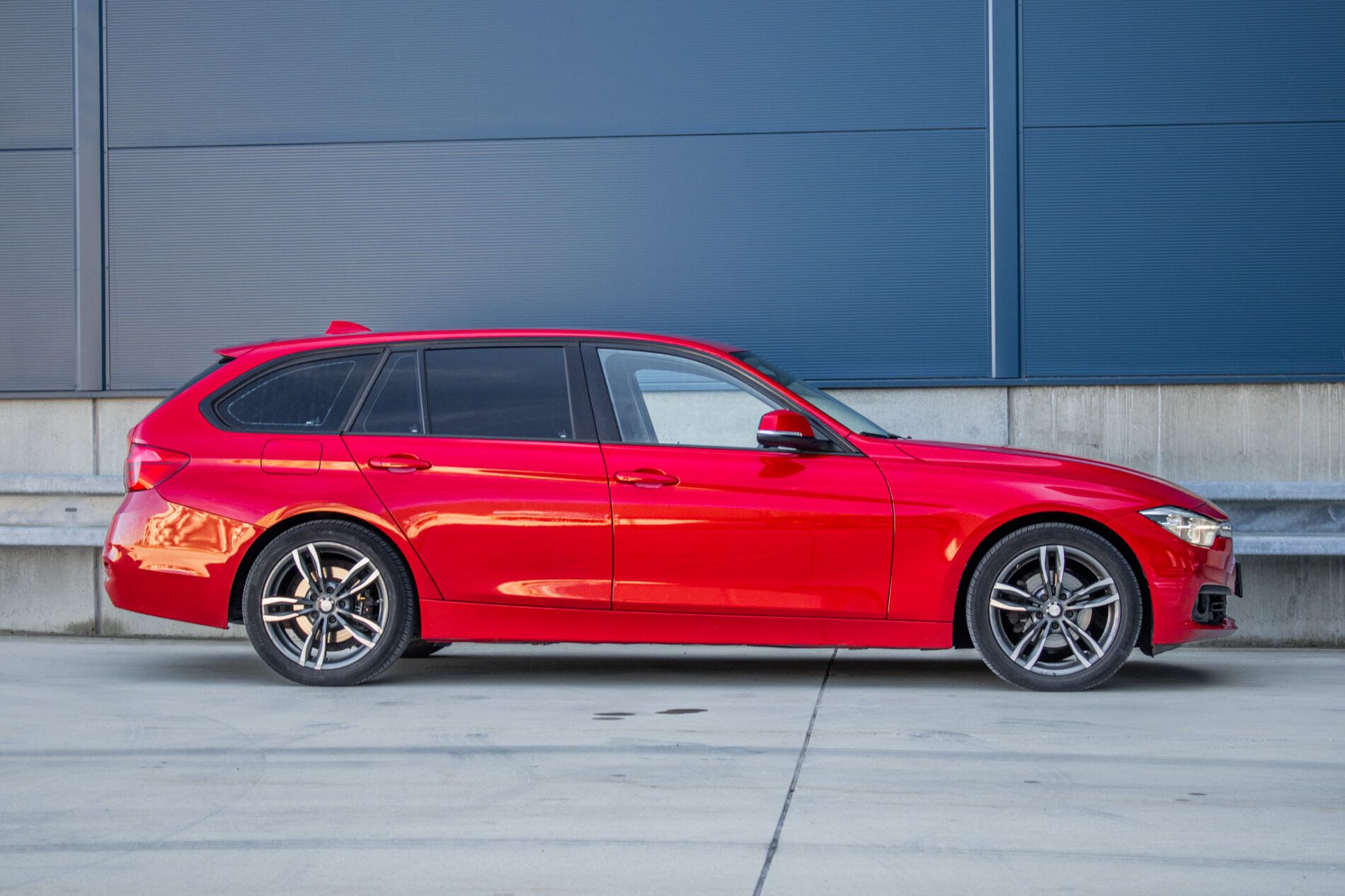 BMW, rad 3 Touring - fotka 4