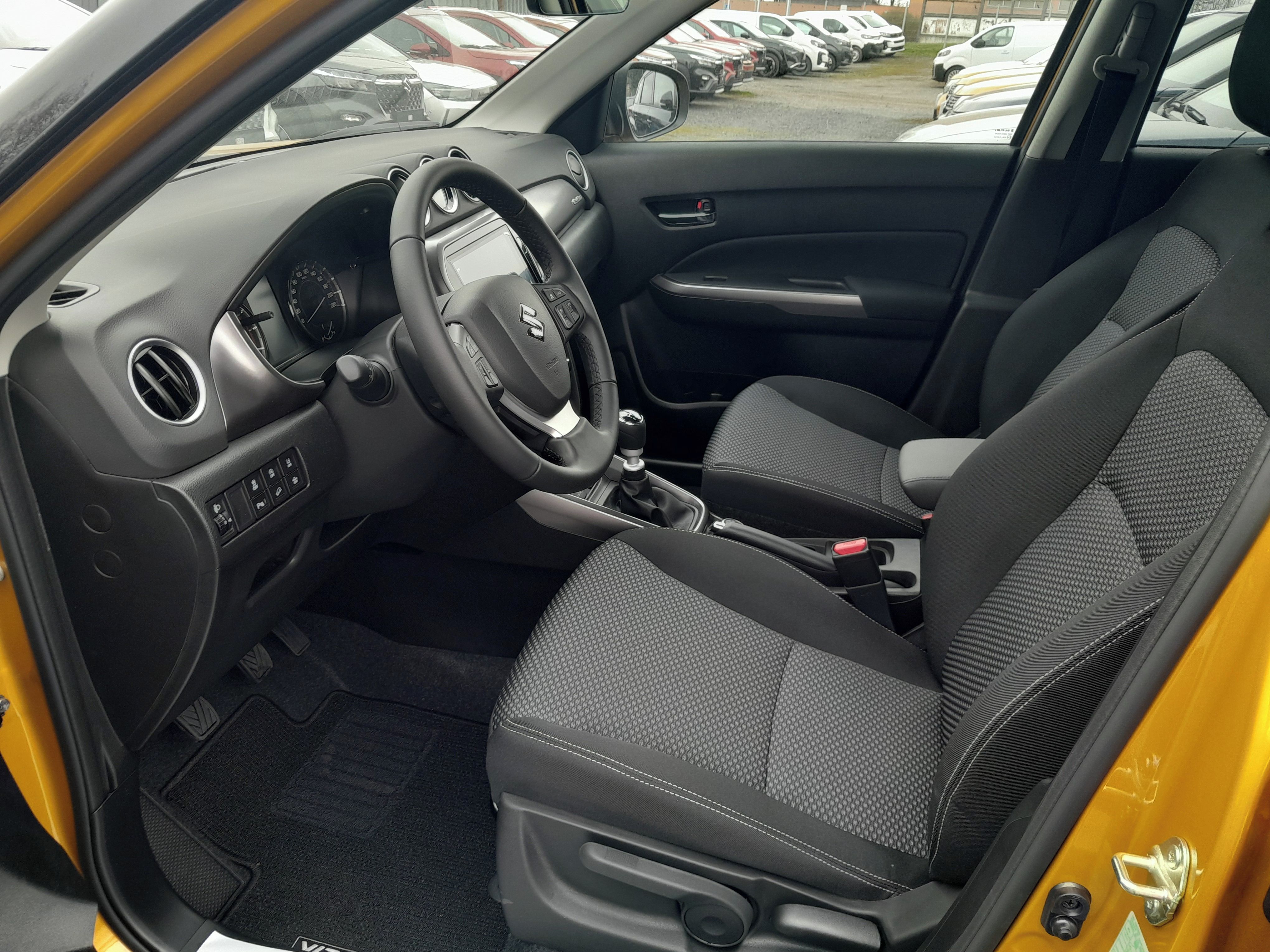 Suzuki Vitara, 1,4 PREMIUM ALLGRIP - fotka 3