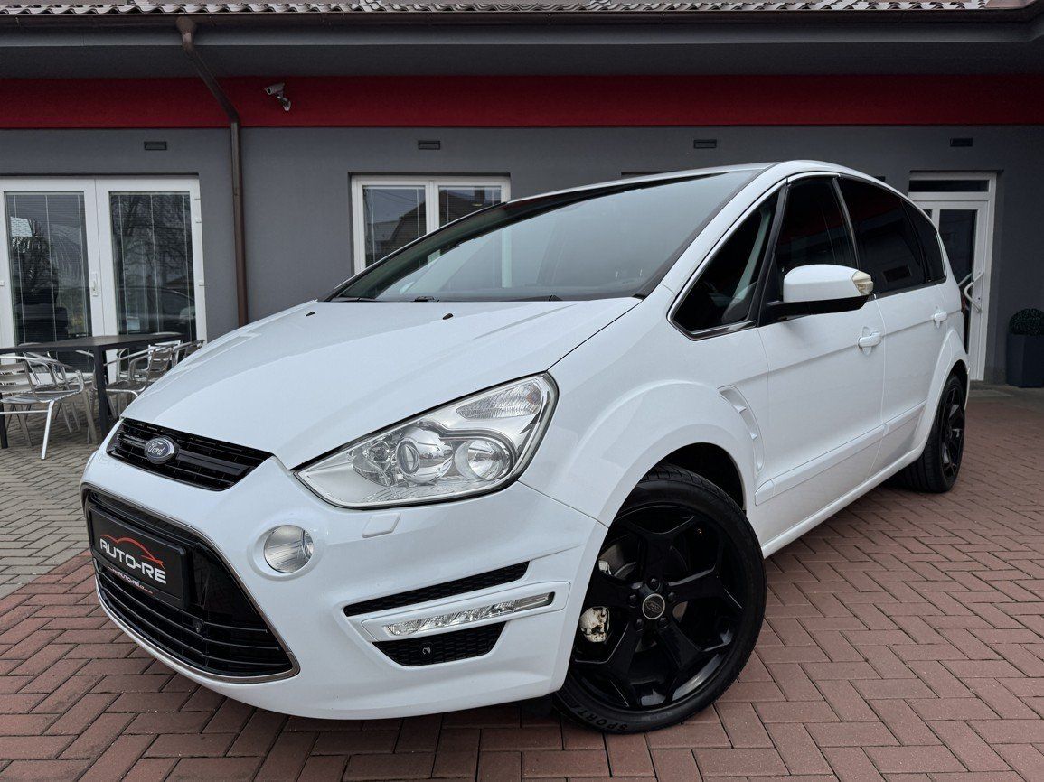 Ford S-MAX, 2.0TDCi Titanium Automat - fotka 4