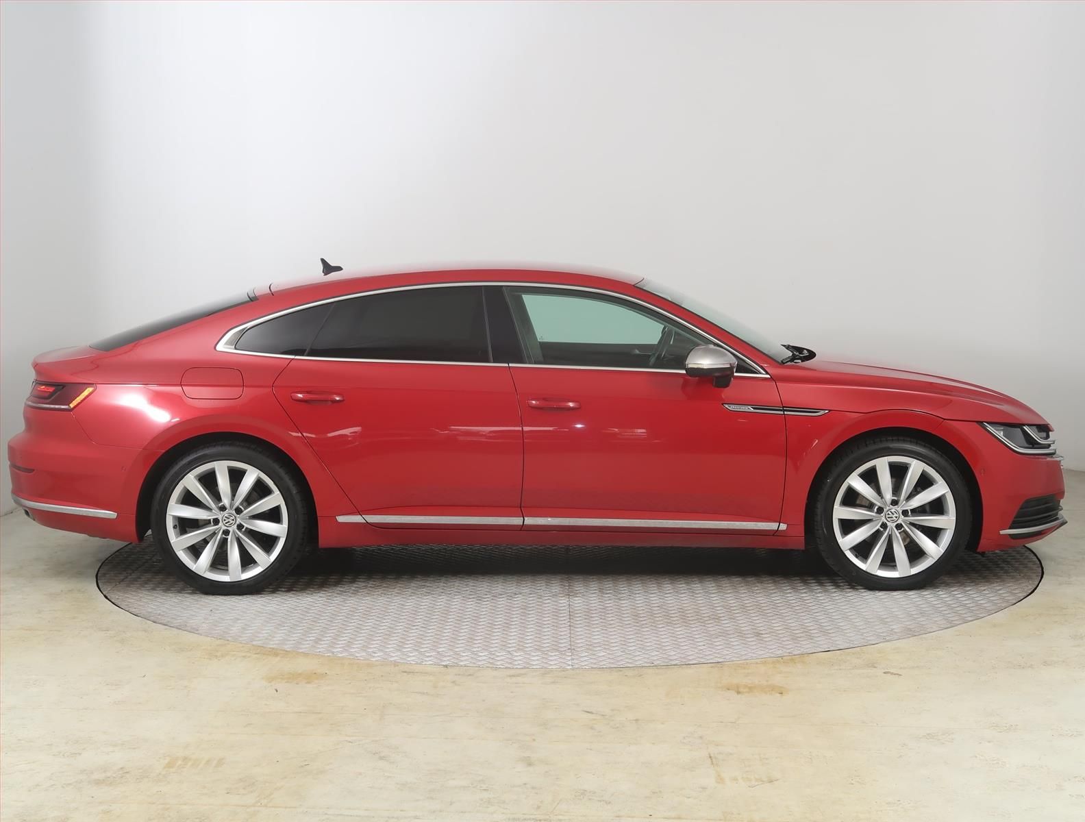 Volkswagen Arteon, 2.0 TSI, Elegance, Automat - fotka 6