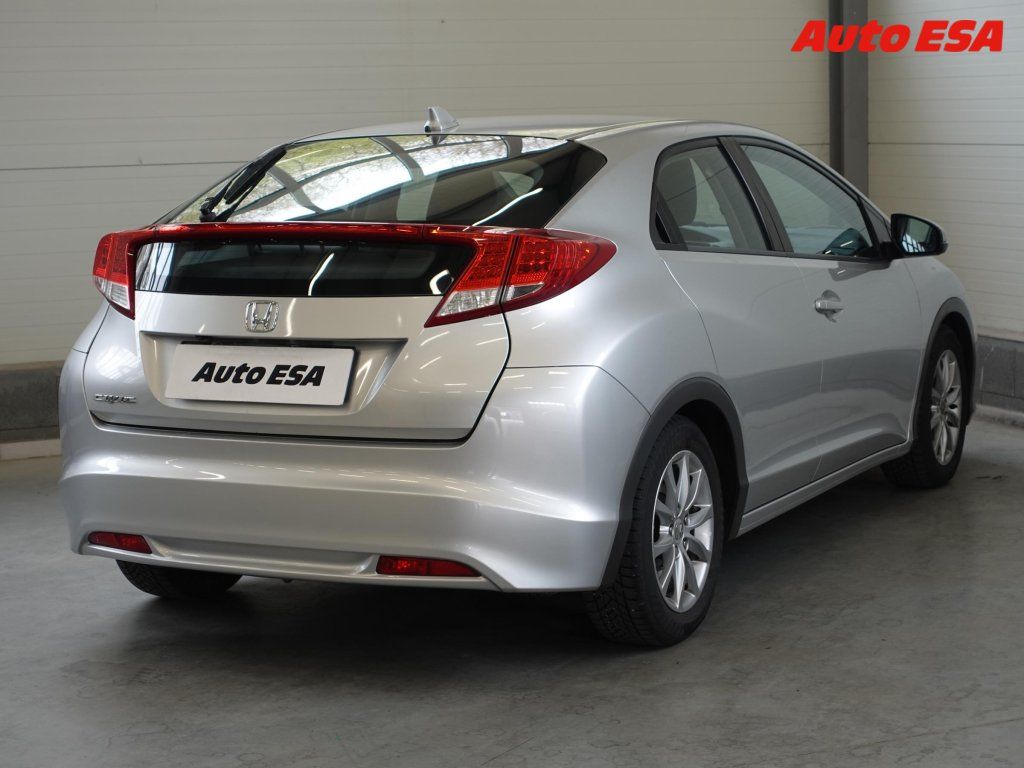 Honda Civic, 1.4i,servis.kniha - fotka 4