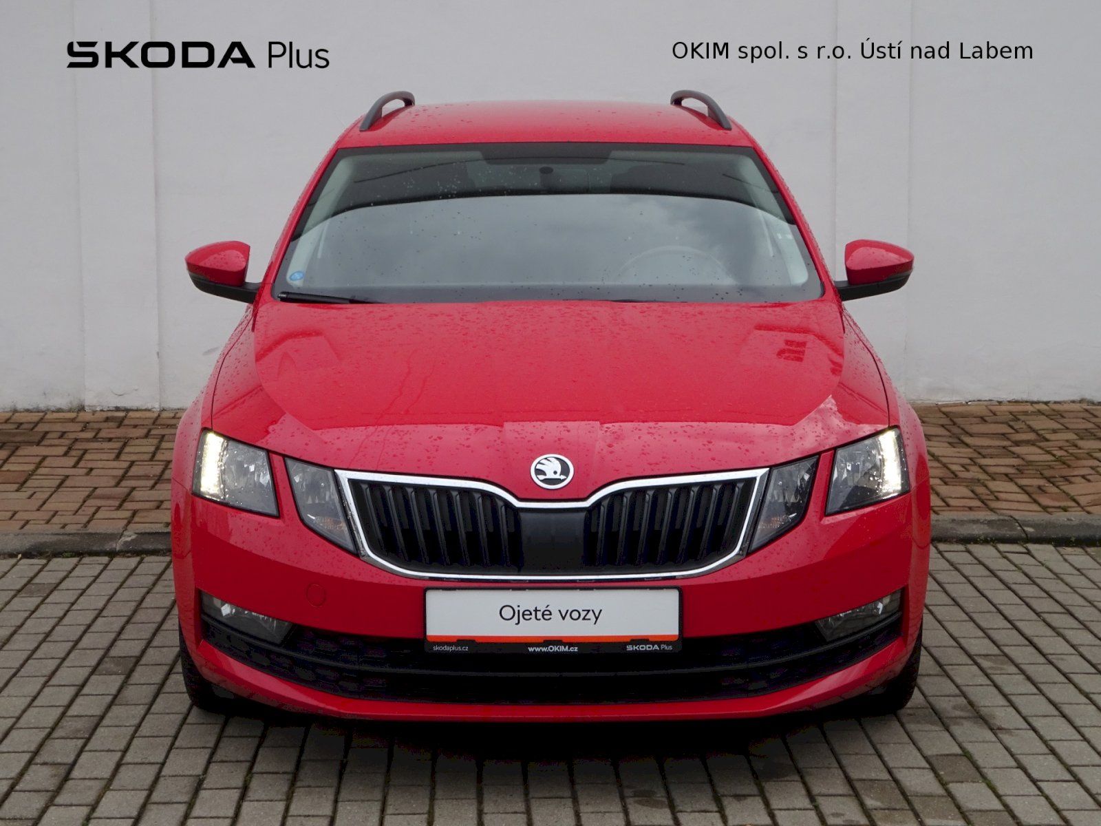 Škoda Octavia, 1,6 TDi/ 85kW Active - fotka 4