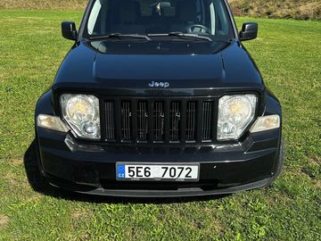 Jeep Cherokee 2.8 CRD