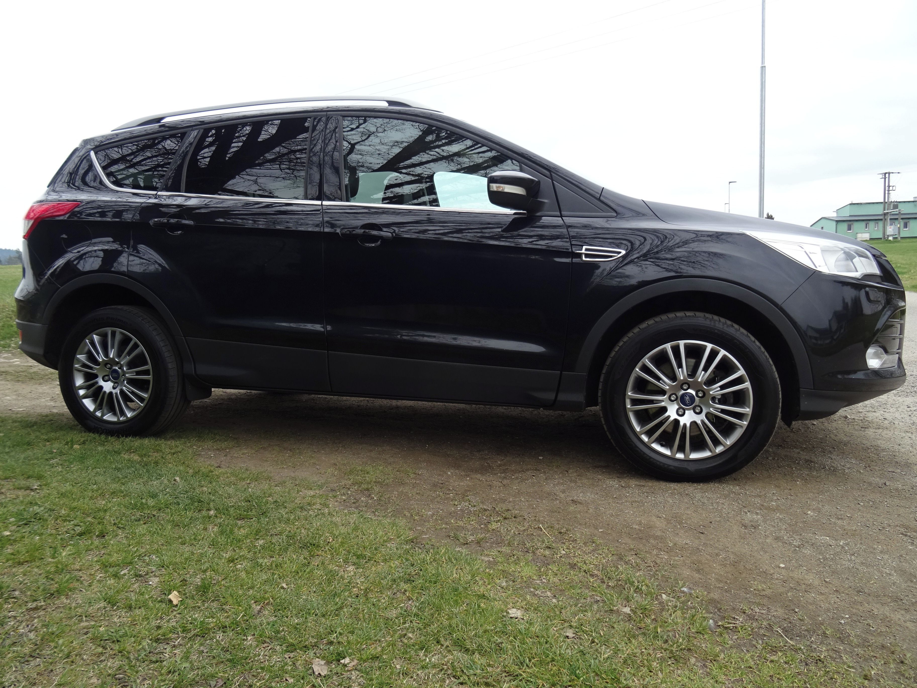 Ford Kuga, 2,0 TDCi 4x4  tažné,pěkná výb. - fotka 3