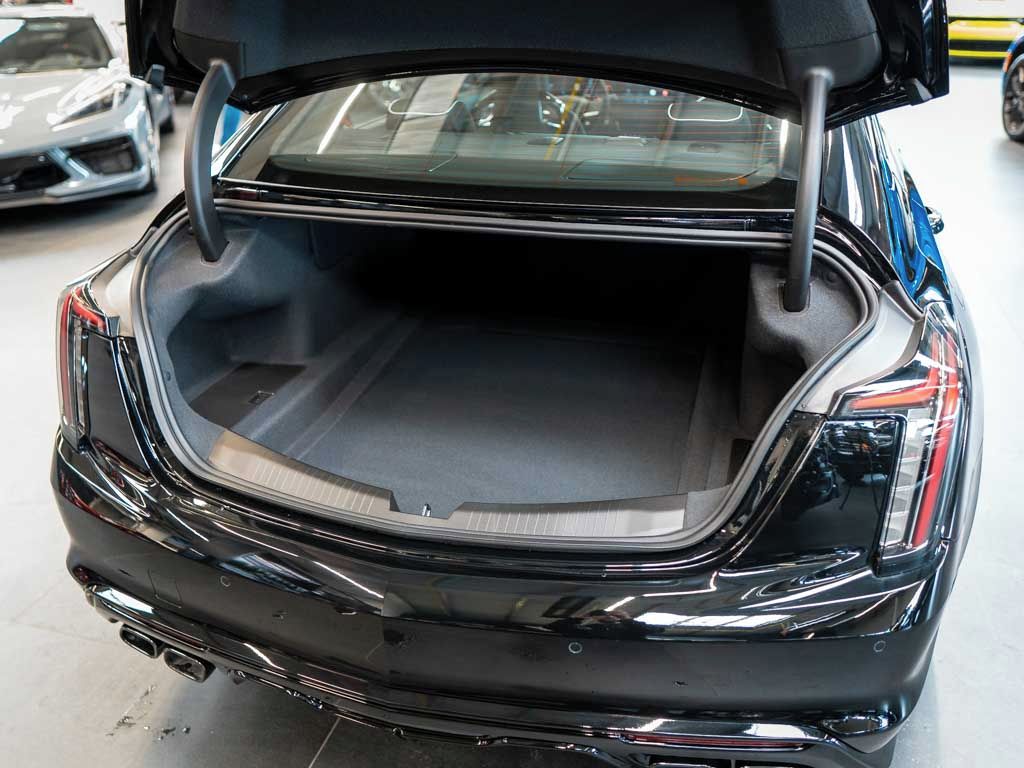 Cadillac CT5, 6.2 Supercharged V Blackwing - fotka 6
