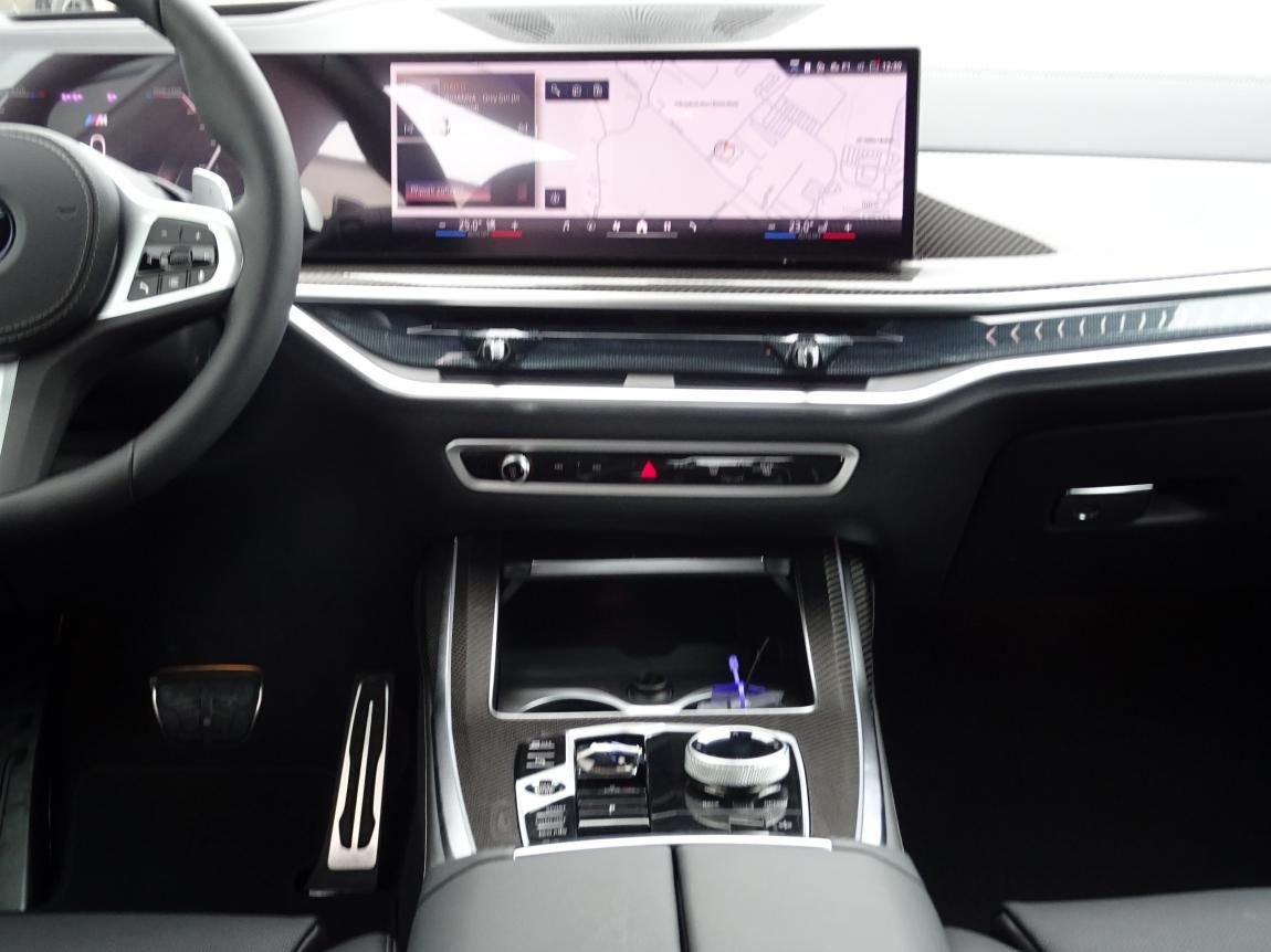 BMW X7, xDrive40d - fotka 6