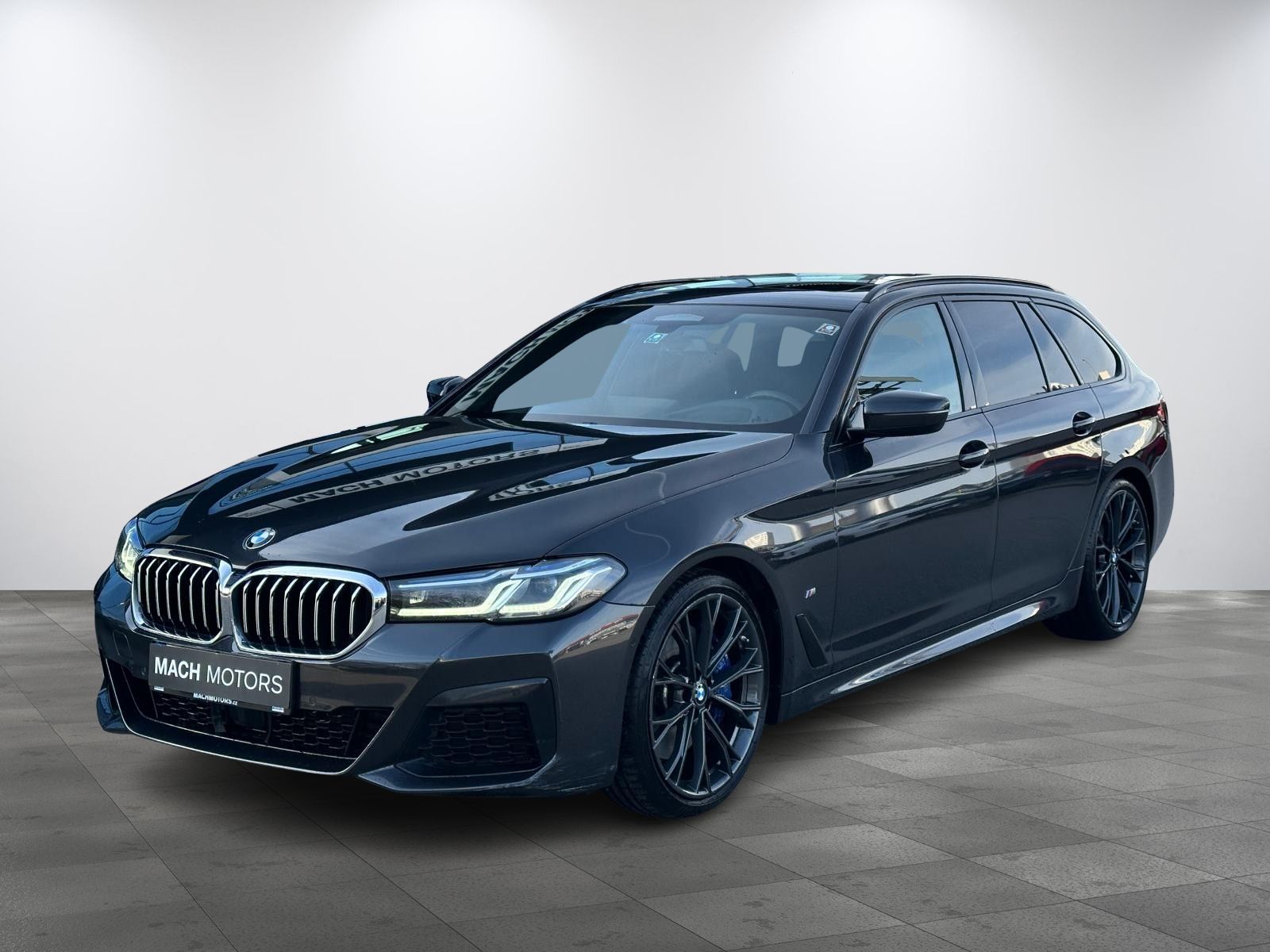 BMW Řada 5, 540i xDrive LASER PANO TAŽNÉ