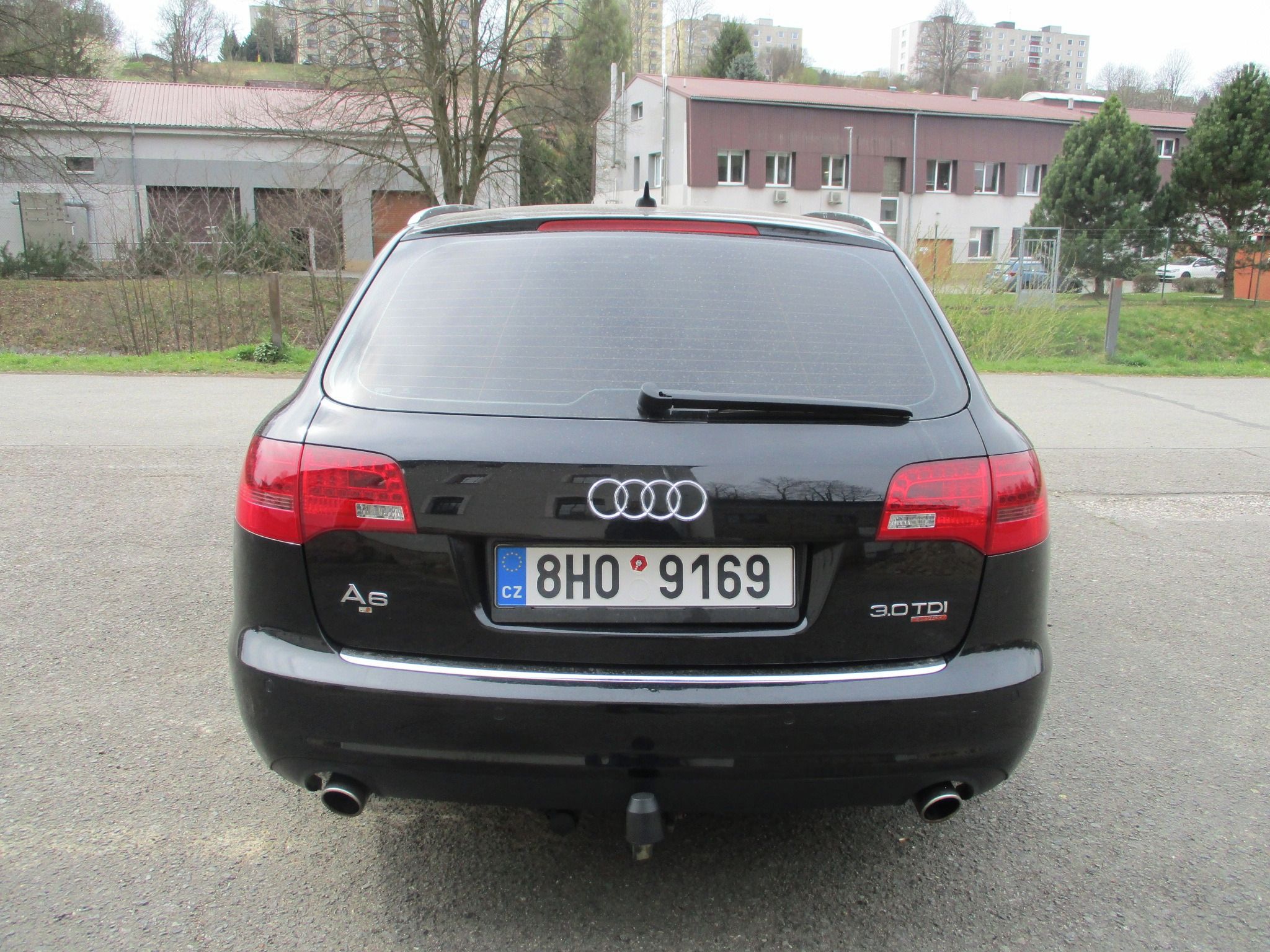 Audi A6, 3.0 TDi - 4x4, tažné zařízení - fotka 4