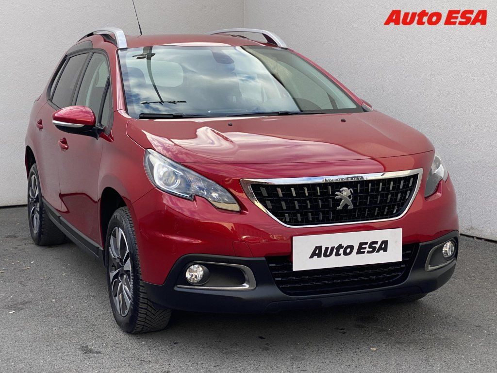Peugeot 2008, 1.2 PT,ČR,Allure