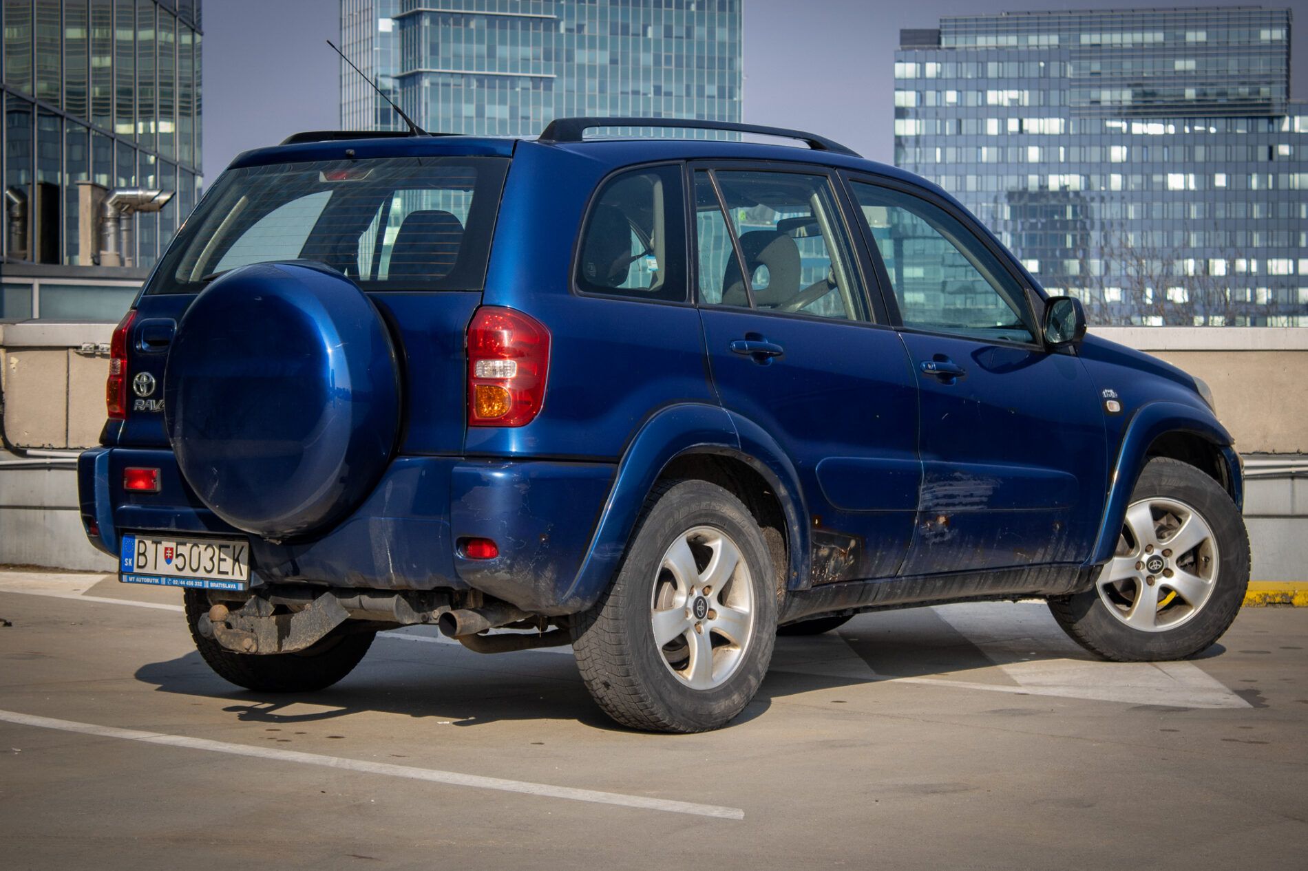 Toyota Rav4 - fotka 5