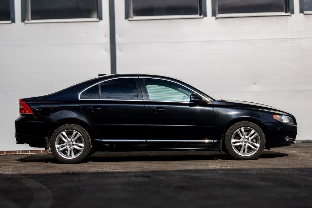 Volvo S80 - fotka 4