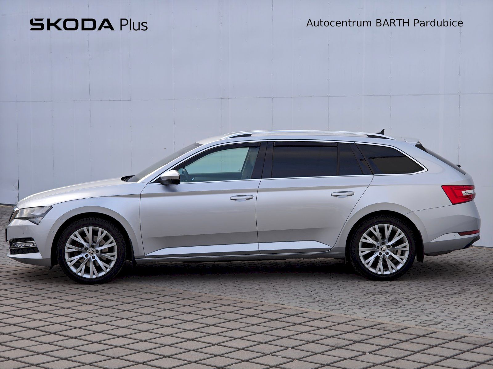 Škoda Superb, Combi / Style / 1,5 TSI / 110 - fotka 3