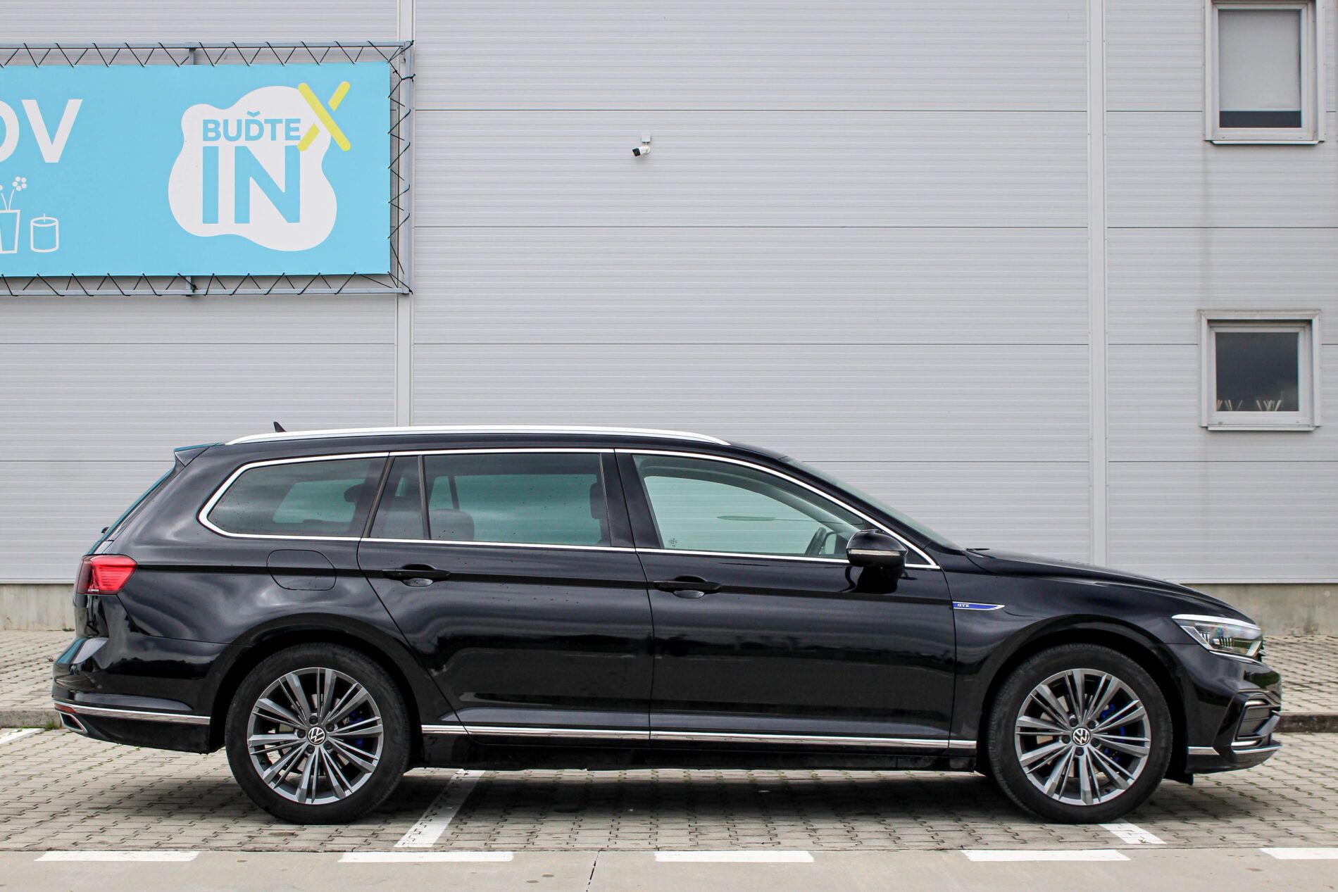 Volkswagen Passat Variant - fotka 4
