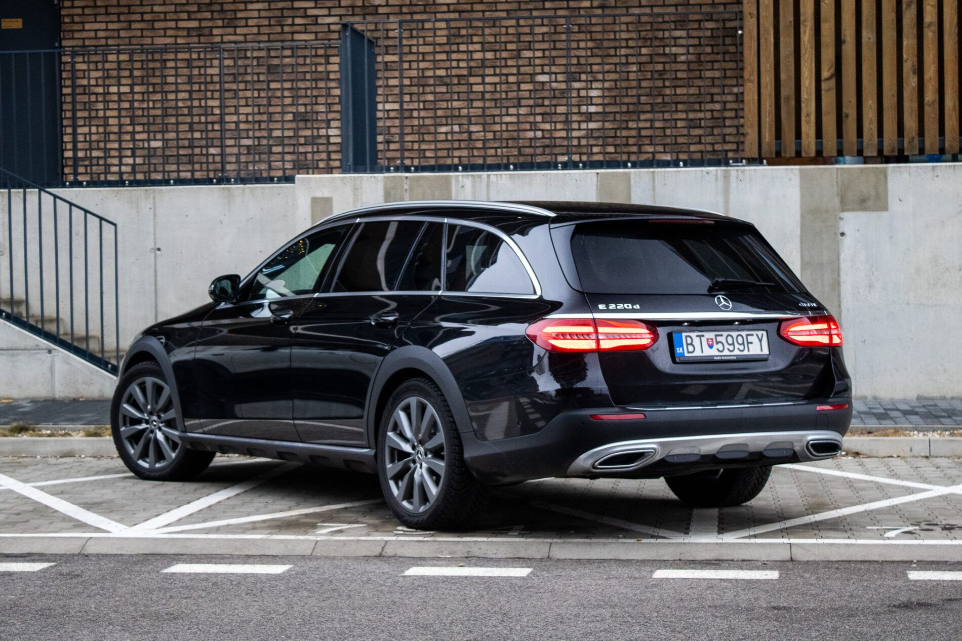 Mercedes-Benz, E trieda All-Terrain - fotka 4
