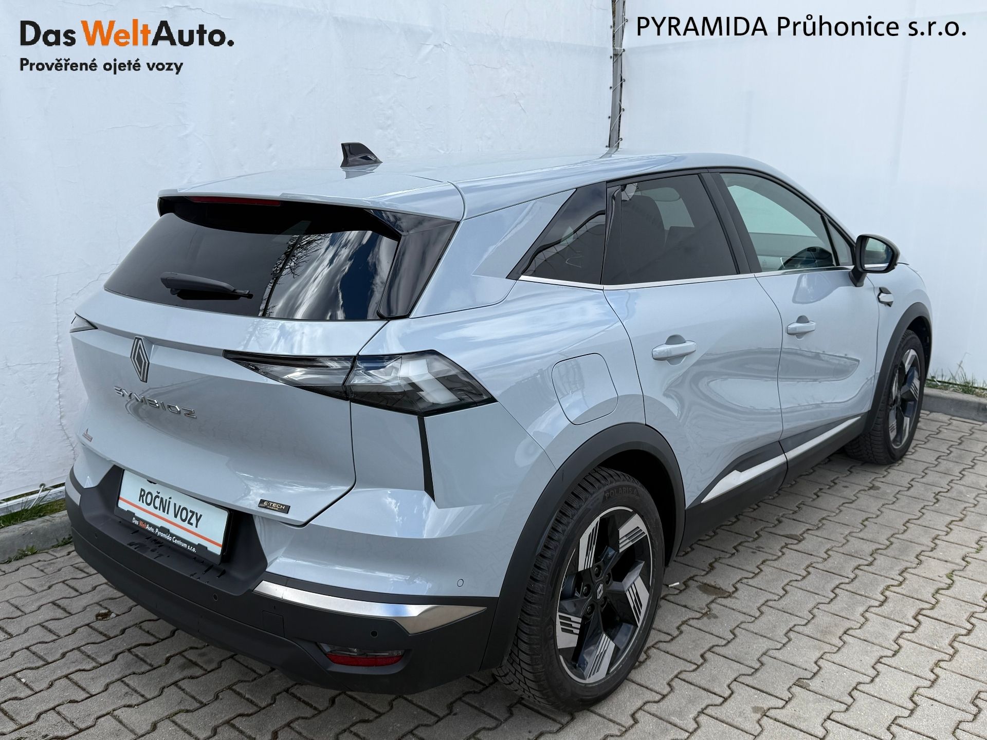 Renault Symbioz, 1.8 E-Tech 118 kW Techno - fotka 2