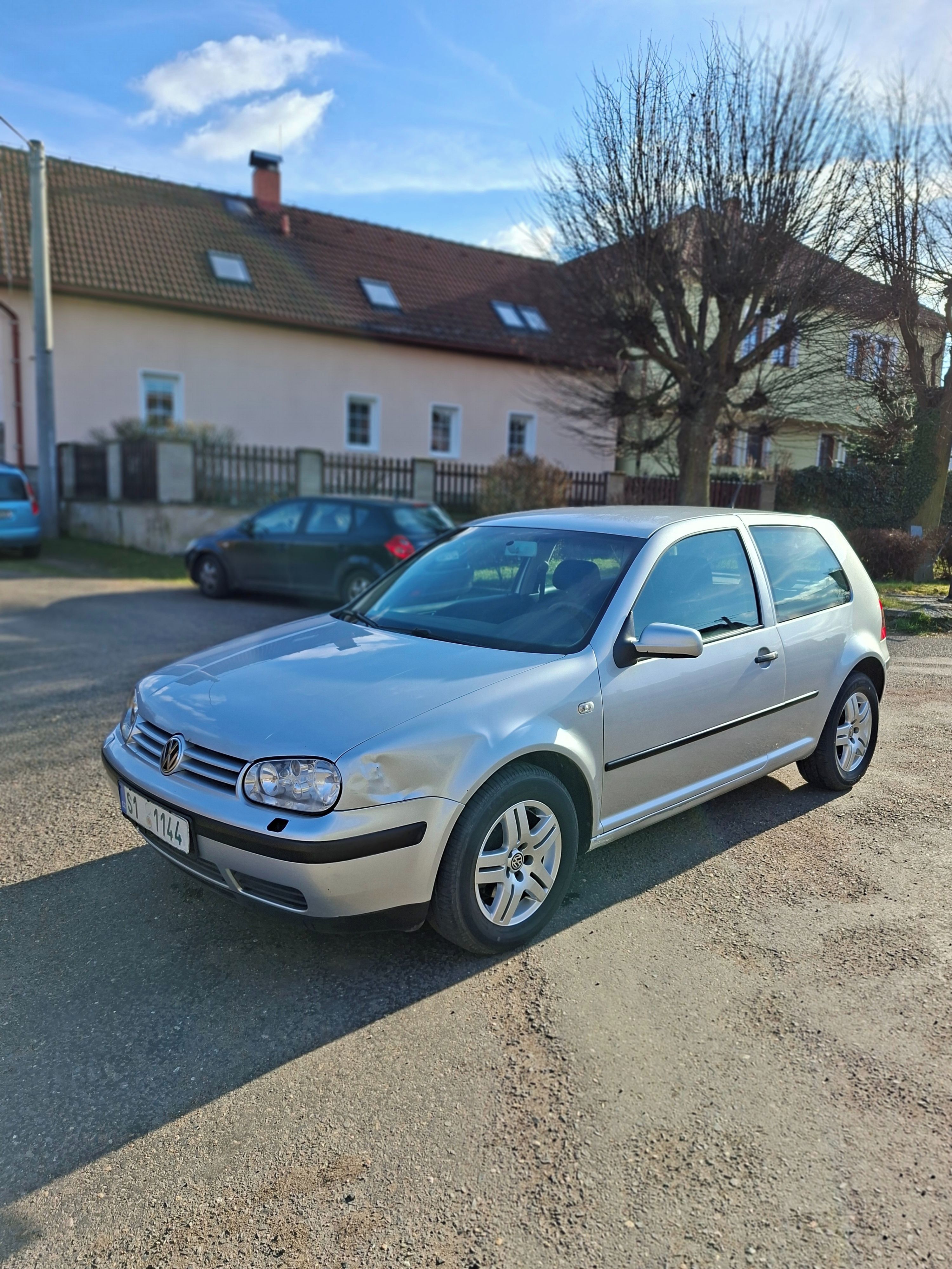 Volkswagen Golf, 2.0i 85kw - fotka 4